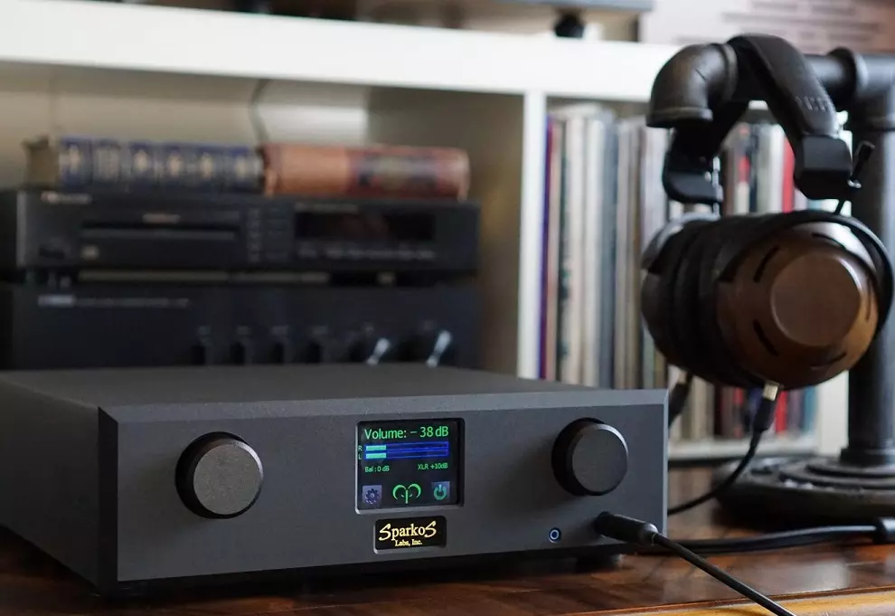 Aries Headphone Amplifier and Preamp Ultimate Sound